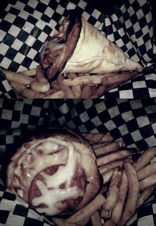 Did you know 
$3 #pizzacones 
Such great #PizzaLover 
1 #year #anniversary 
#saturdaynightstory 
Tonight