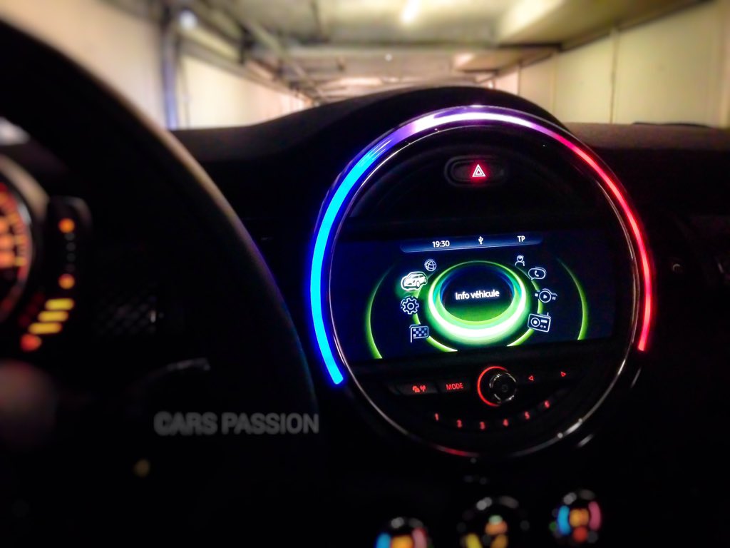 blogcarspassion's tweet image. C'est une Fierté d'être à bord 😎🇫🇷 #Mini #5doors #MiniSD #france @MINI_FR @lookatmymini @MINI @lookatmymini