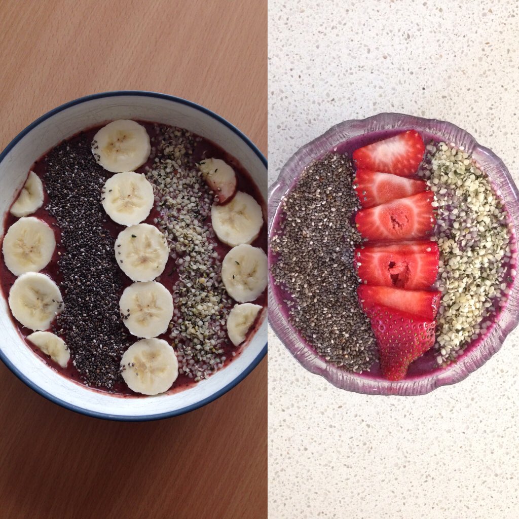 ThePressors's tweet photo. Berry smoothie bowls w/chia seeds, hemp, and fruit! #artforbreakfast #keepsmewell @mbmedwellness #wellnesscookoff https://t.co/FvF1nr2No3