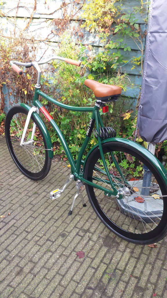 Gestolen: wie heeft een tip? facebook.com/permalink.php?…