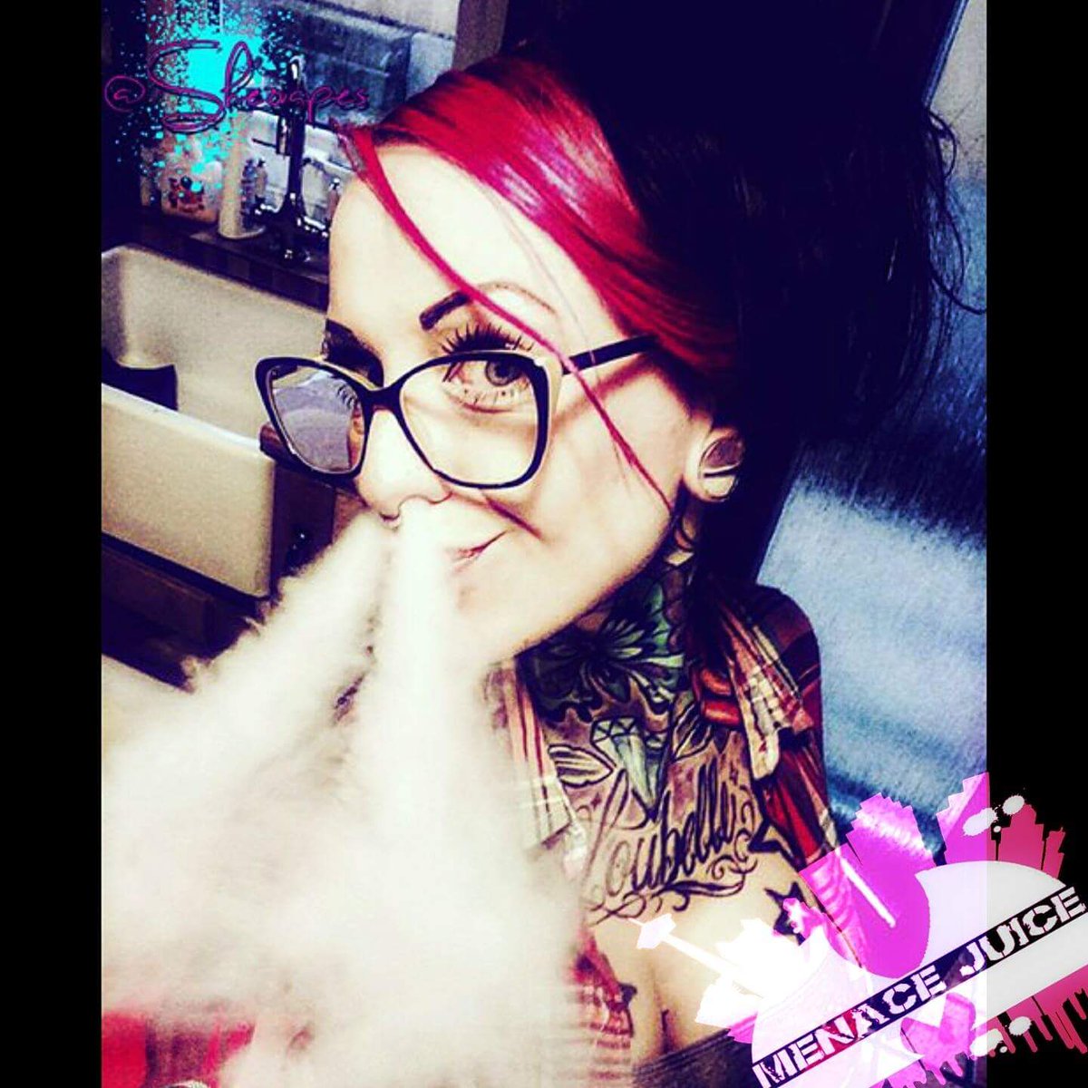 Menace_Juice's tweet photo. Afternoon vape..... #MenaceJuice #menacegirls #cloudchasing #vapecommunity https://t.co/o3gAezRG3c