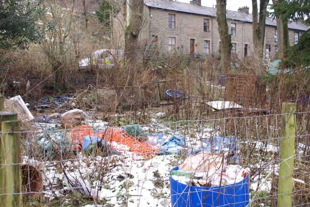 VICrossendale's tweet photo. Clearing our new allotment in Haslingden. It's an extension of the VIC garden at the centre#veterans https://t.co/eatW8DW1EY