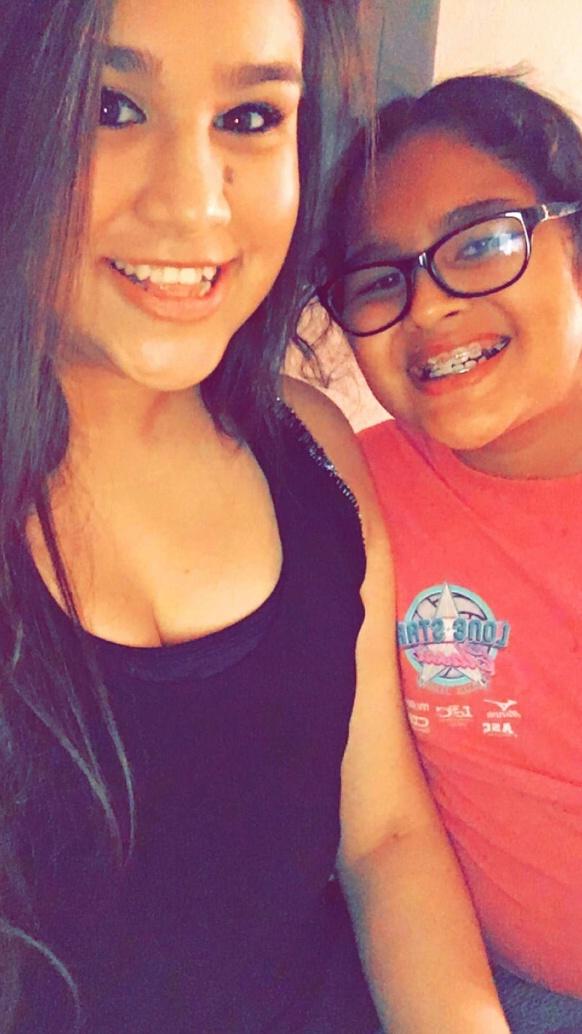 Jozi2018's tweet photo. With one of my favorite girls😘💖💖 https://t.co/FEb6vnOw9m