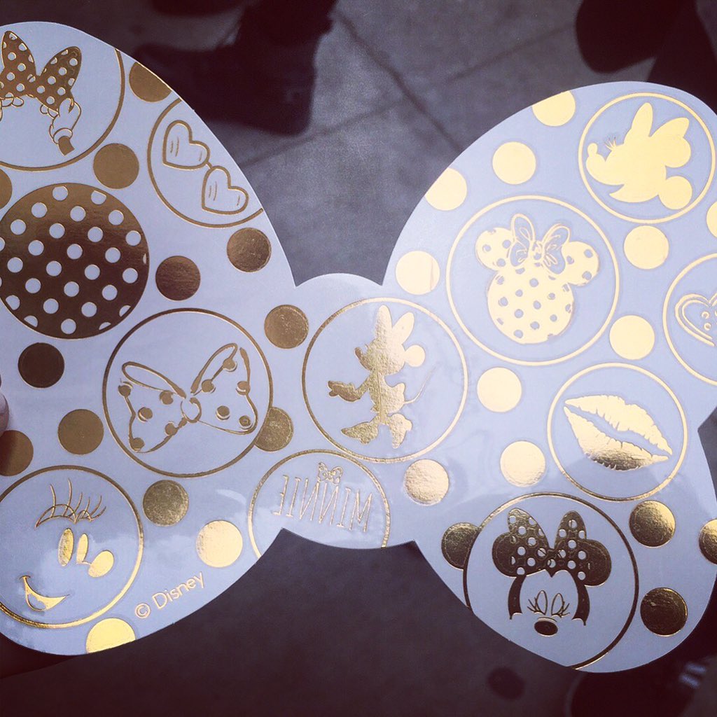 HolyMolyIMLindz's tweet photo. Ready to #RockTheDots !!!! https://t.co/Ldhc4HljcN