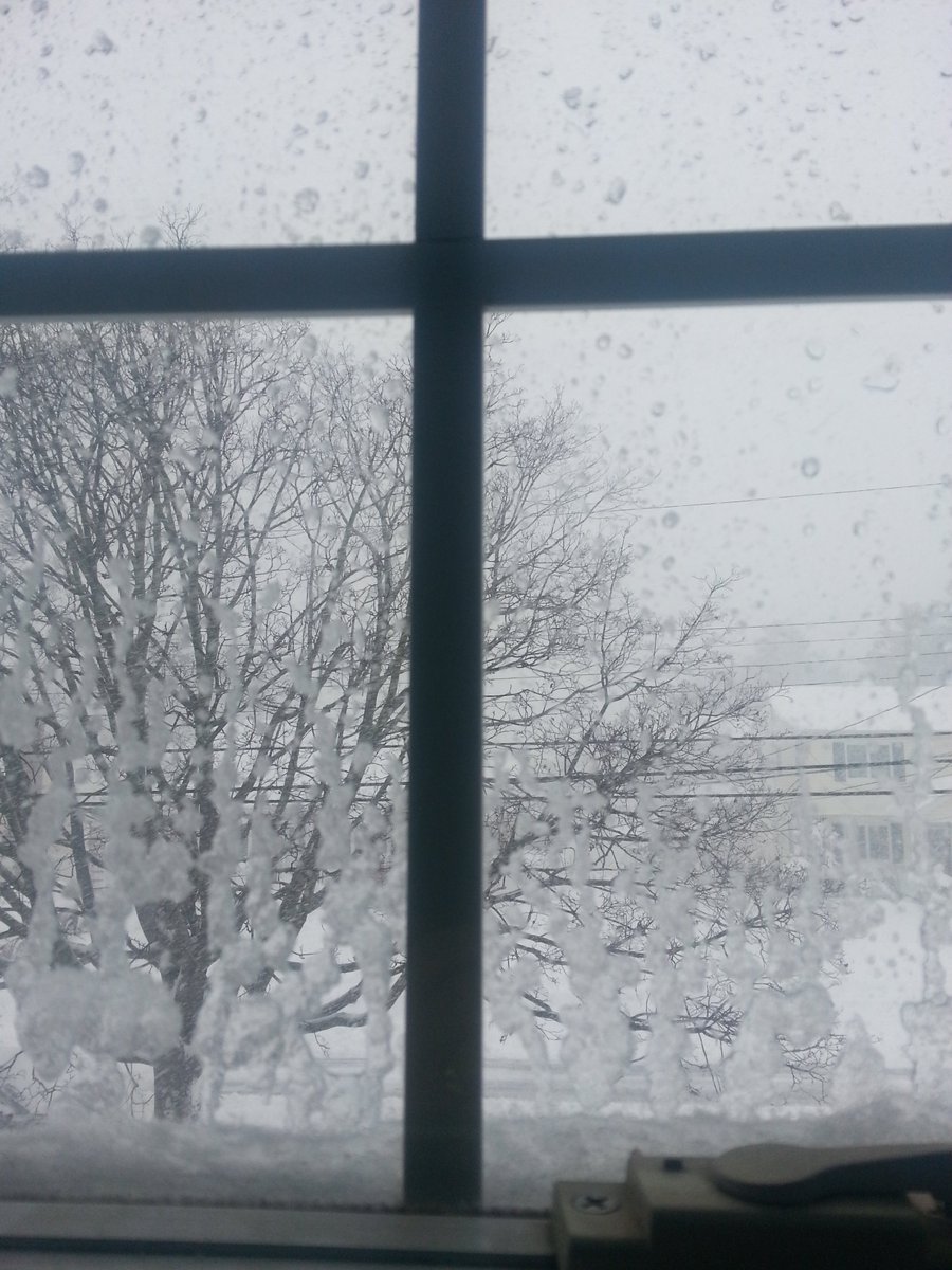 OMP717's tweet photo. Considering my #changingview #blizzard2016 https://t.co/jU7VidTAdA