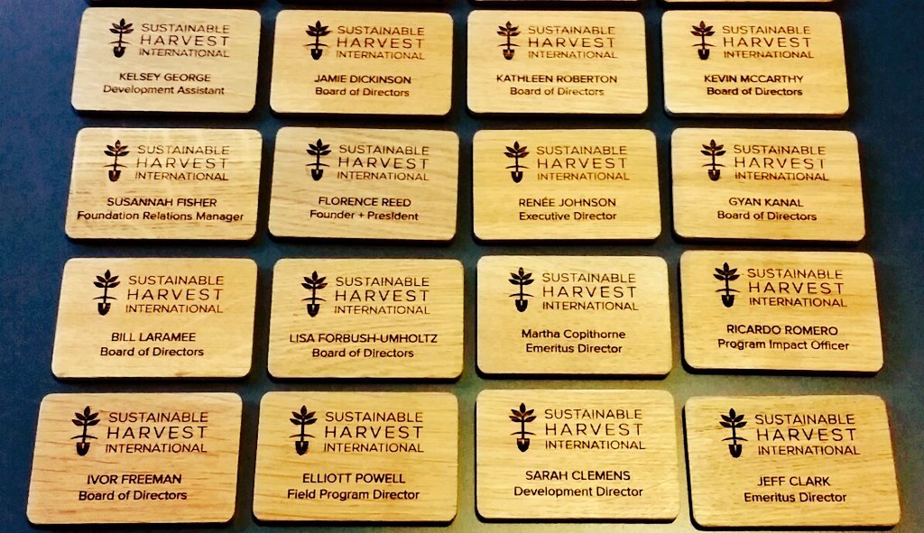 sustybadges's tweet photo. Sick of plastic #namebadges? Get stylish oak #badgesforlife!
#eventprofs #hospitality #bizhour #saynotoplastic
https://t.co/dBHxXVcqlK