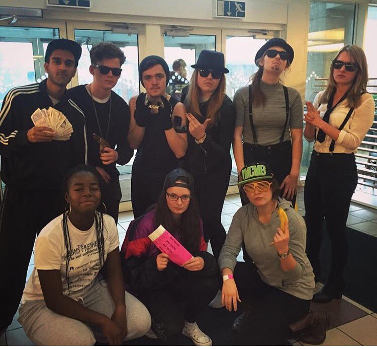BSMS_RAG's tweet photo. G-RAG was such a success! Thanks to everyone that came 😆 Here is the committee getting their 'G' on #noRAGrets https://t.co/JK4Tao44RA