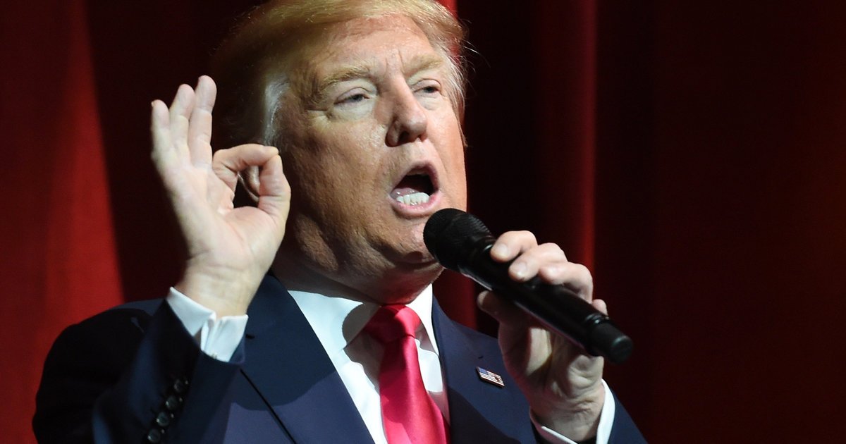 Donald Trump says he could shoot someone and not lose voters huff.to/1VgLFtD