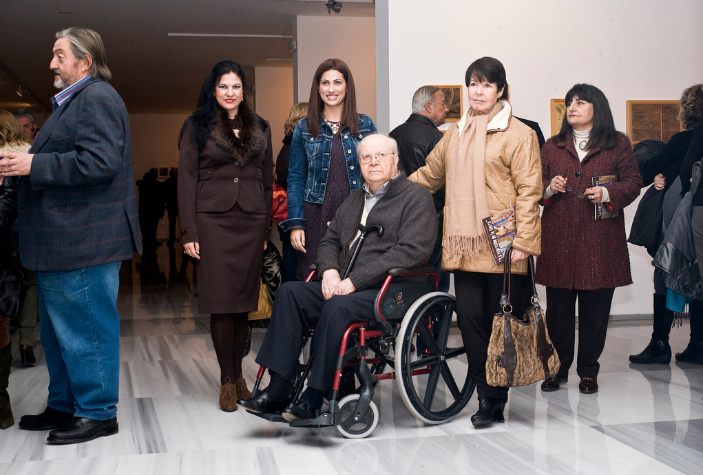 Museo_Almeria's tweet photo. #Recordando2015 | Inauguración de la muestra "La expresión de la tierra" de J.R Miralles, q fallecería días después. https://t.co/hMwaX85iiX