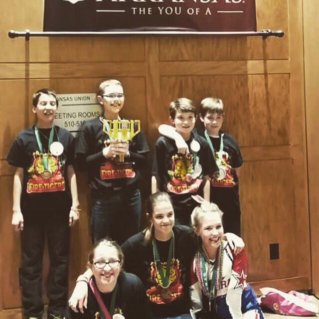 FRCTeam16's tweet photo. Congrats Mountain Home Fire Tigers for winning the Champions award for AR & advancing to #firstchamp2016 #omgrobots https://t.co/kSlK30fhJ2