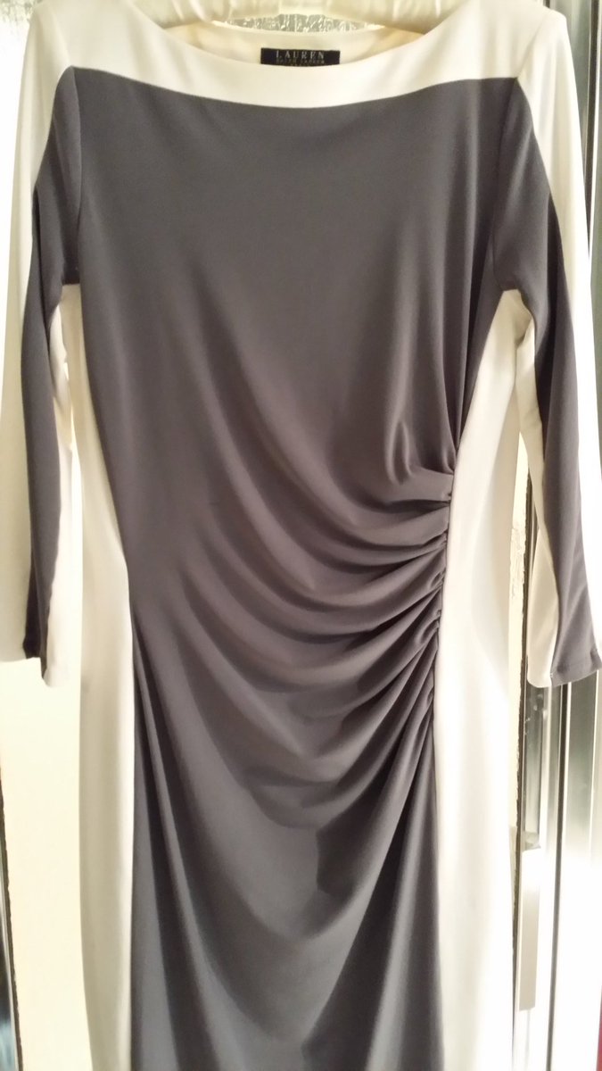 WGRZmaryalice's tweet image. What to wear to MC a Fire Company Installation?  Smoke gray?  Or fire engine red?  #AnchorProblems