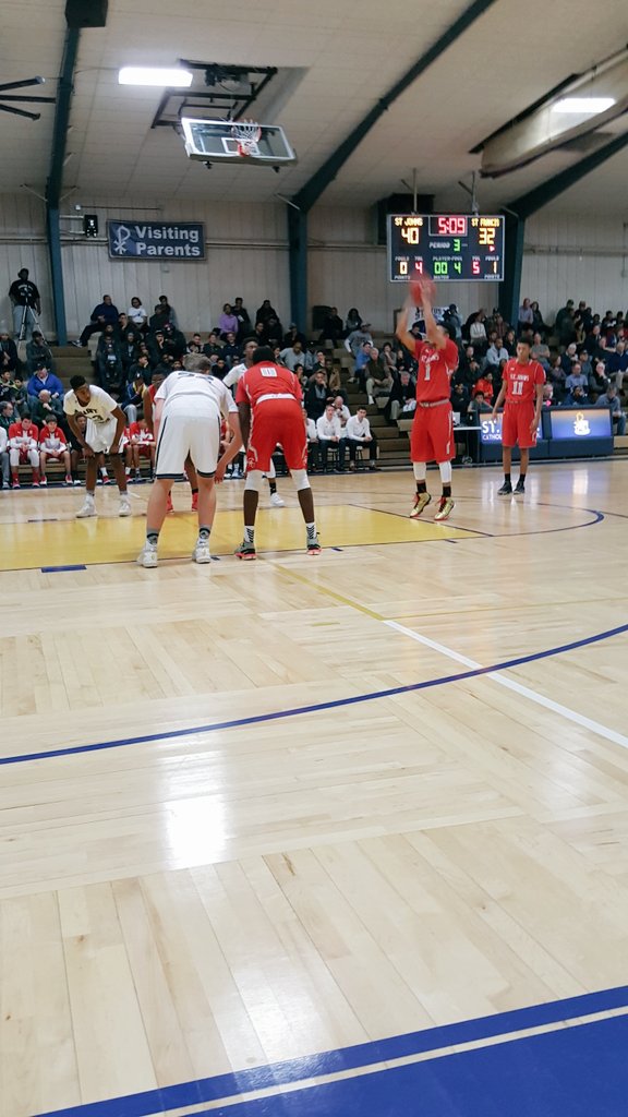 aisbbasketball's tweet photo. Here @PTCinv   watching @sjcaathletics vs @ stfrancishoops1 #anthonycowan and #kobisimmons are putting on a show!! https://t.co/gR22S4HIEk