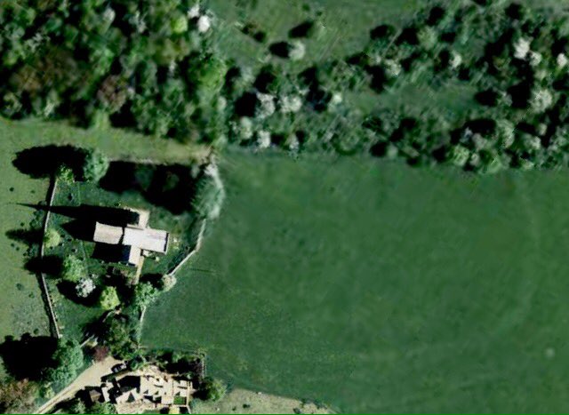 DrSueOosthuizen's tweet photo. Outline still visible of later #AngloSaxon boundary around Sǣwine's manorial centre (#burh) via Dr #Simon #Draper https://t.co/XnnoQMeyr4