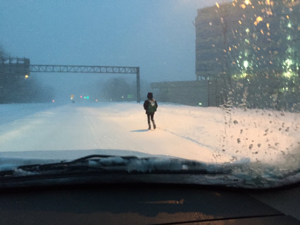 fairfaxcounty's tweet photo. This...is dangerous. Please don't walk down roadways as plows and other large trucks need to do their jobs. https://t.co/uE1wplqKD5