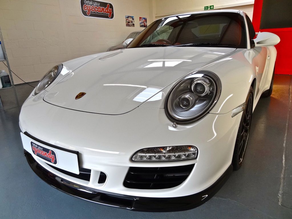 DetailEyecandy's tweet photo. We are now Swissvax Authorised! @SwissvaxUK @ReepGroup @lplcporsche @dicklovett @Sytner @PorscheRetail @Porsche911UK https://t.co/vDZaUvhmGs