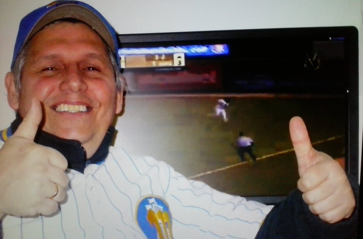 rafaelpastrano's tweet photo. @DeportivasVV Saludos en sintonia desde Carolina del Norte USA Rafael Pastrano Magallanes Campeon https://t.co/SItJMSTGE4