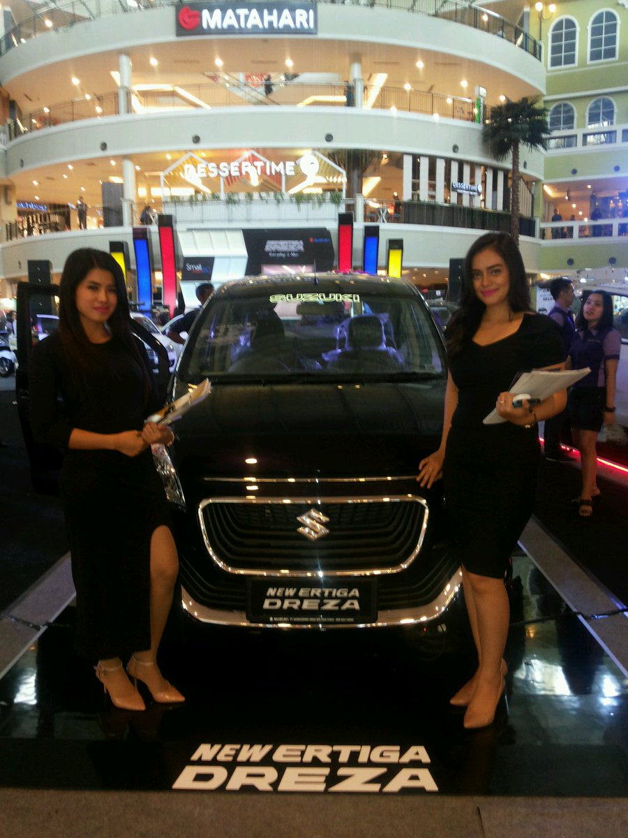SuzukiBpp's tweet photo. E-walk #launching New Ertiga Dreza https://t.co/HCkQTfMi9X