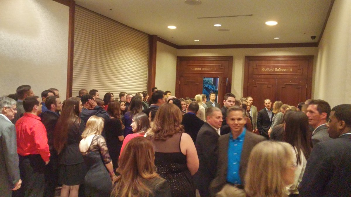 urti_mzc's tweet image. #NewPins Since Summit2015 
#GrowthSolvesEverything 
#BackToTheBasics get ready #LTD100k #4Silvers #1Platinum #1Q12