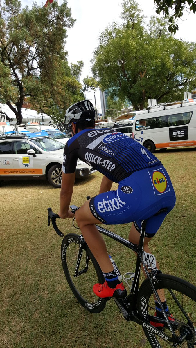 ddaaggzz's tweet photo. #TDU #TDU2016 @SantosTDU_Live @tourdownunder @Etixx_QuickStep #stage6 #brainbuckets ready https://t.co/fOAJFv2QBa