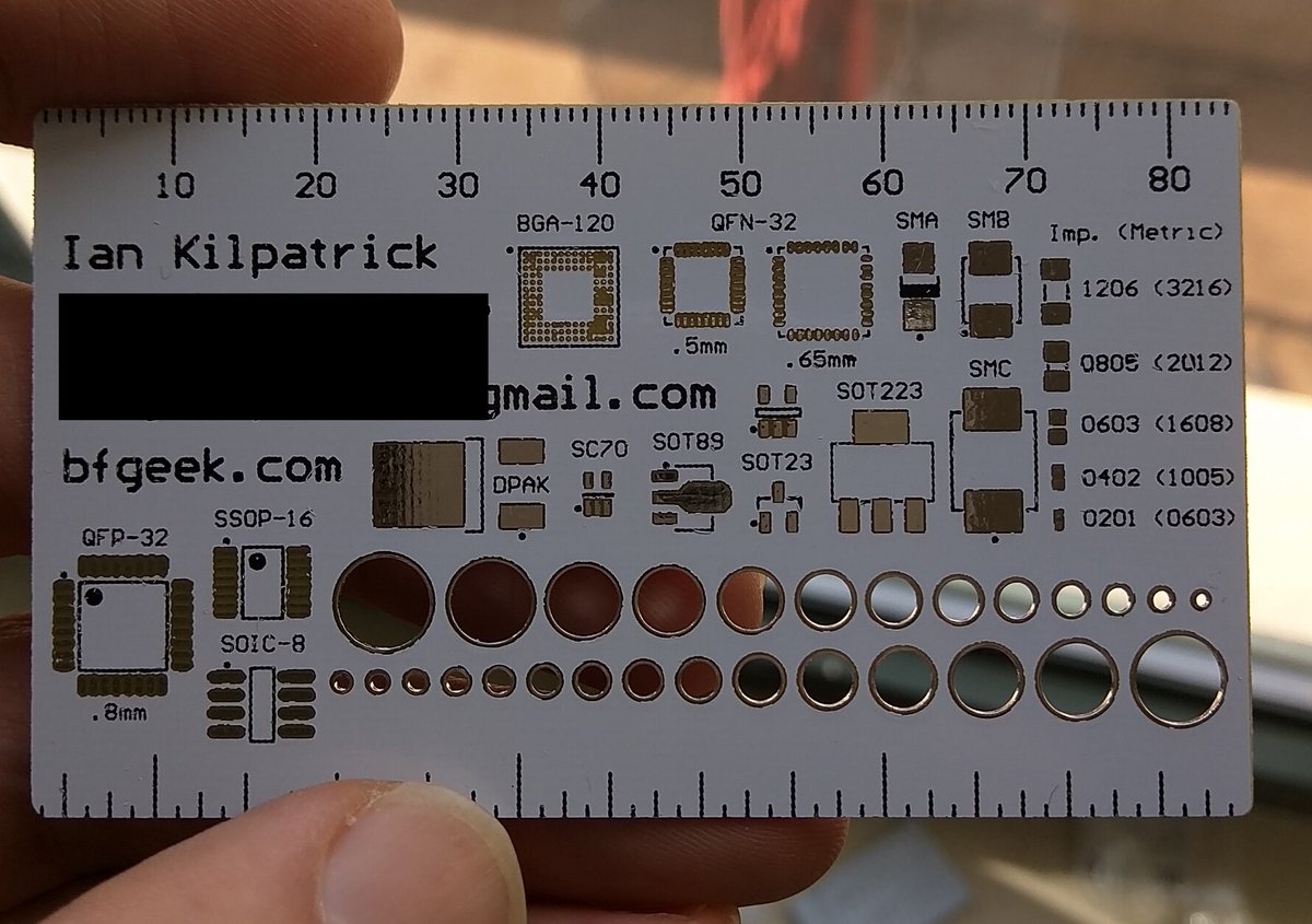 bfgeek's tweet image. Business cards arrived! Thanks @seeedstudio for manufacture &amp;amp; @CircuitMaker for the design tool!