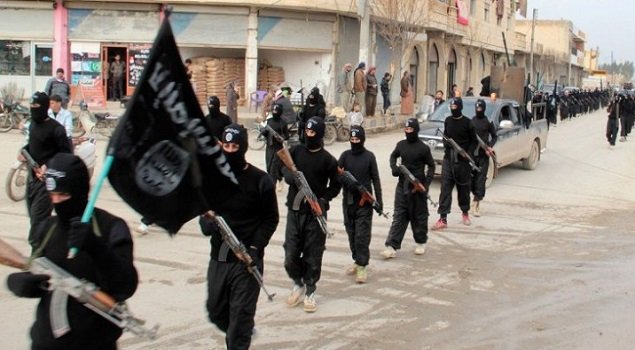 DiarioTalCual's tweet photo. DESPIADADOS Estado Islámico mató a 43 personas en Irak https://t.co/hHcw2uc8m3 https://t.co/031C42Y94P