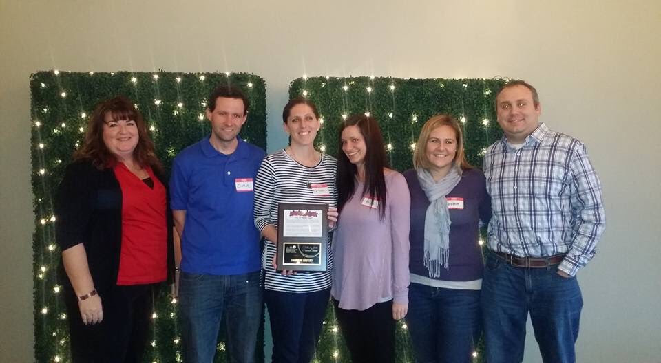 MilesForMax's tweet image. On behalf of my employer, Thomson Reuters, I was able to accept an award from @CFF_Detroit today.