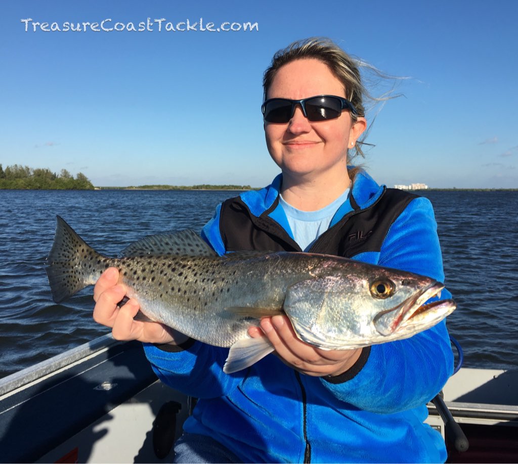 TCoastTackle's tweet photo. Huge props to Erica, stuck it out in less than desirable conditions today! #UnfairLures #RipNSlash #trout #fishing https://t.co/bgi7mxOIb1
