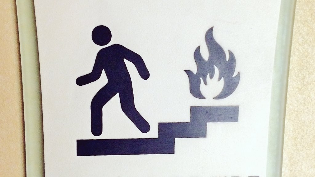BoardGameBen's tweet photo. "Come back, Steve, I love you."
"No, fire, you only love yourself." https://t.co/j4VemyeIG2