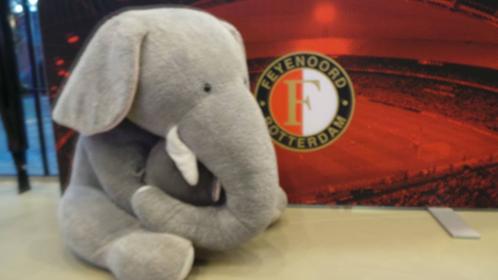 POL_Charlois's tweet photo. Opsporing verzocht. #Joep is gestolen omgeving #Zuidplein. Wie brengt hem terug. Zie: https://t.co/sRbrd1cFEJ https://t.co/0zdLFXxIic
