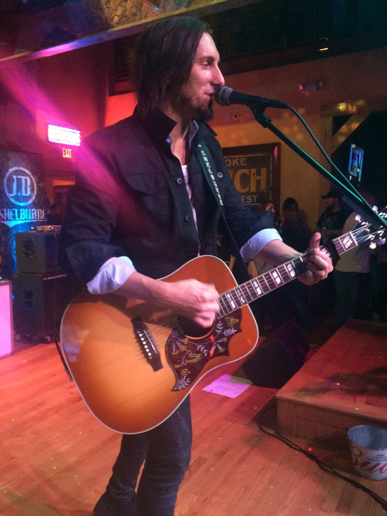 ArachnidGurl's tweet photo. He's kinda my favorite ☺️❤️ #Columbus #SoMuchFun #AlwaysUpFront @JDSHELBURNE https://t.co/NTXtsmKCrZ