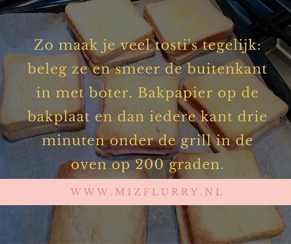 MizFlurry's tweet photo. #kortetip Geen gedoe met het tosti-ijzer en na afloop hoef je alleen maar het bakpapier weg te gooien. #tostis #tips https://t.co/HKjUlhsNNw