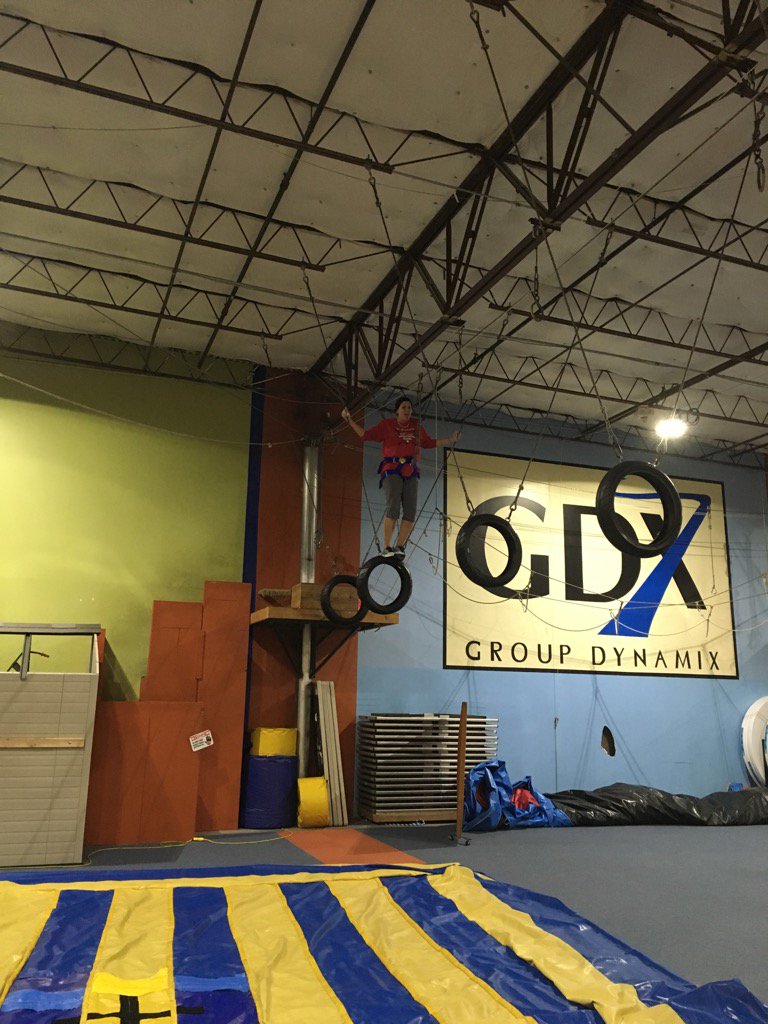 CoachCrowtryinthehighropes#RTL#yofrances