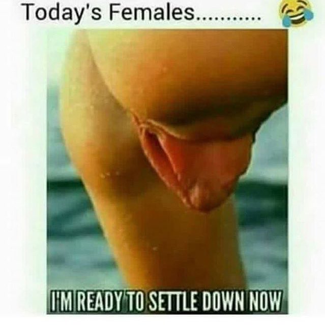 BEEN_went_KrAzY's tweet photo. Today's females..........😂 https://t.co/yJFwLcNM6e