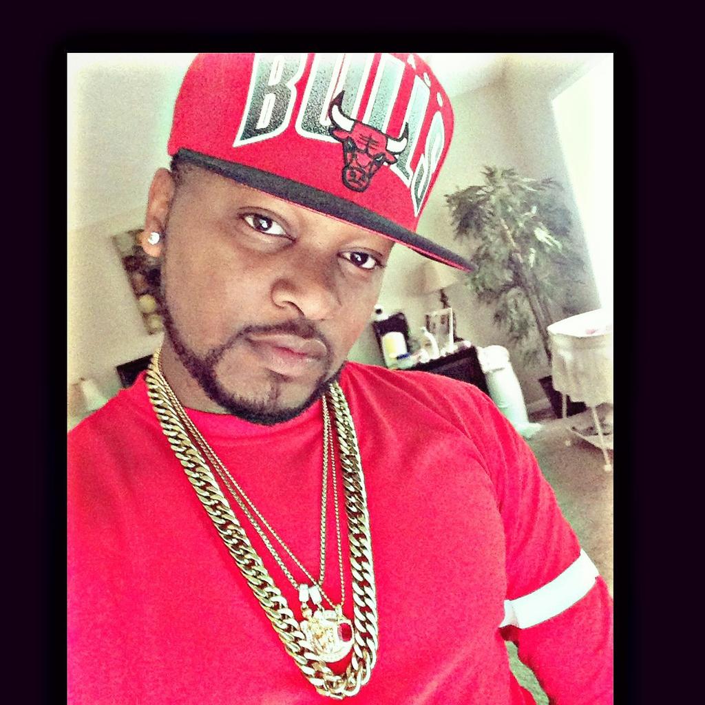 SouthSideCrizzo's tweet photo. Making power moves. Stay tuned. https://t.co/EDatAKyycb