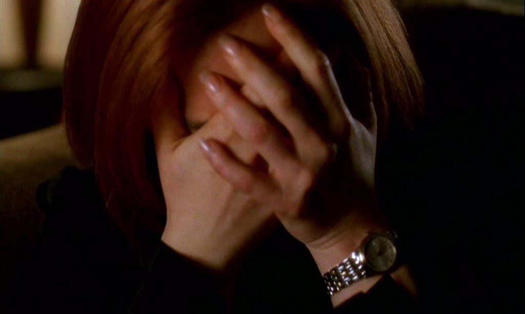 CdnRoswell's tweet photo. I feel so drained. And it was Scully that lost everything. Being an empath is tough. #XFRewatchTheTruth https://t.co/Buop8SaFDo