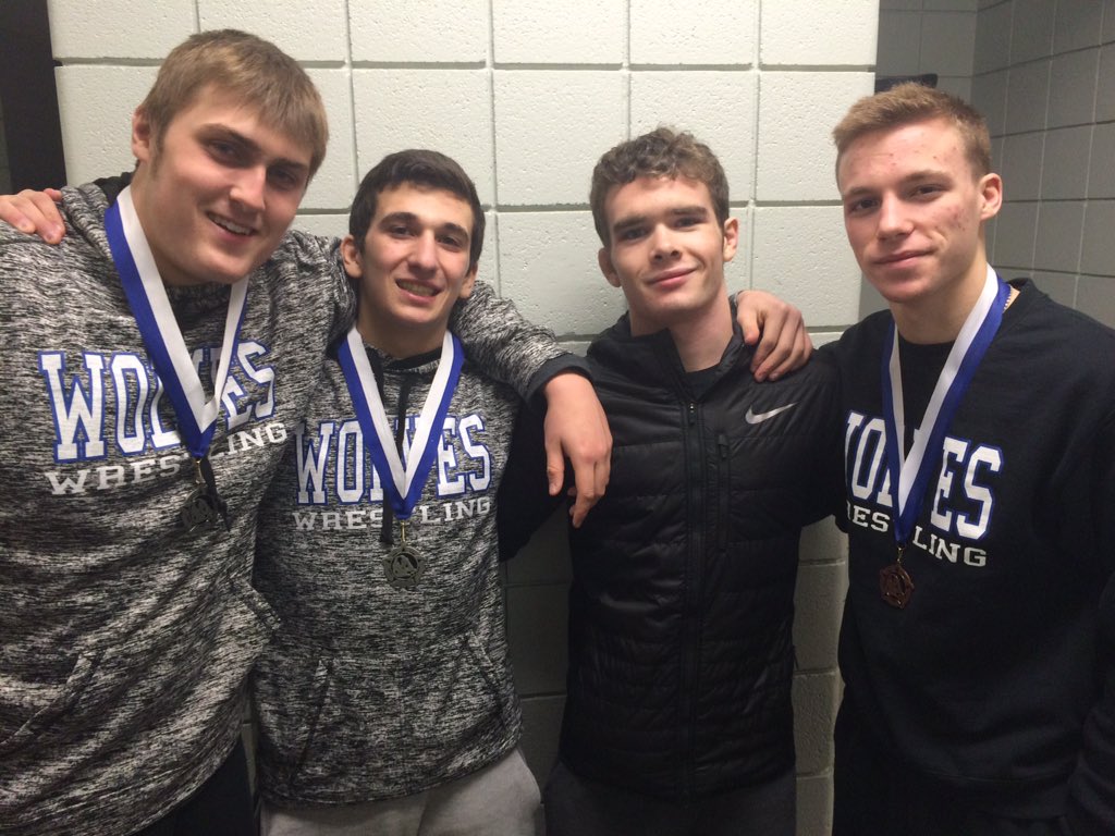 WKHSwrestling's tweet image. Congrats C Osborn &amp;amp; C Fickell 2nd place  at Comet Classic @Trap_Lord6 @CFickell @WKHSWolves @WKHSNews