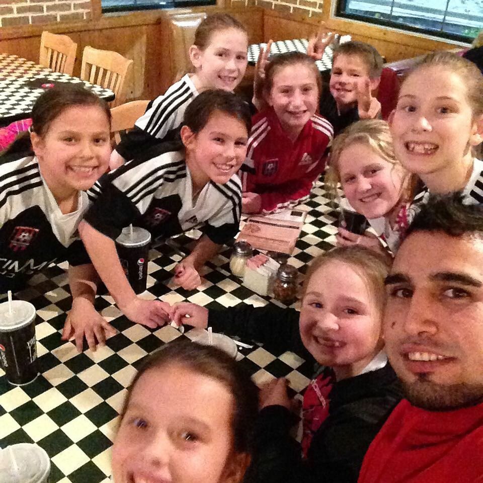 achadthomas's tweet photo. Coach Pino and the girls @MoSummitSC #blackhearts #blackknights https://t.co/gPIiqOAjKQ