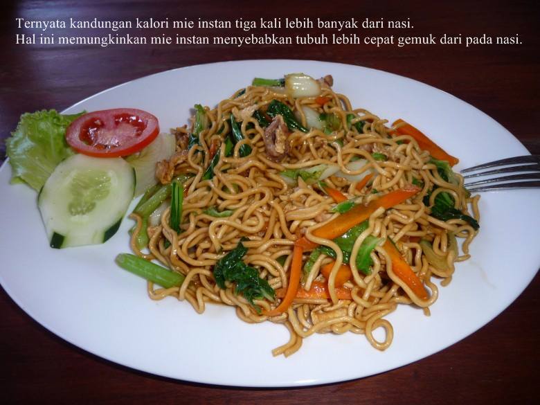 fifasport_unnes's tweet photo. Yang instan boleh saja, asalkan jangan tiap hari kawan,
@PERGIZI @Nutrisi_Bangsa #HariGiziNasional2016 https://t.co/Ya0cJoDFdc