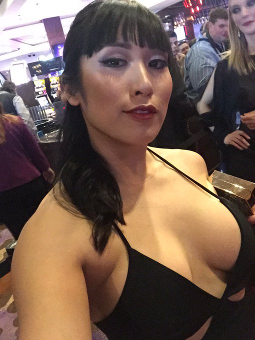 Media gauntlet done https://t.co/aHKHIWRNLj<a href="/tag/mvsales"class="tags"><span>#mvsales</span></a>