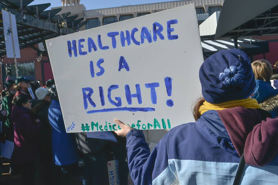 STL4Bernie's tweet photo. #BernDownTheLoop #MarchForBernie #STL4Bernie https://t.co/LAbl393Zmu