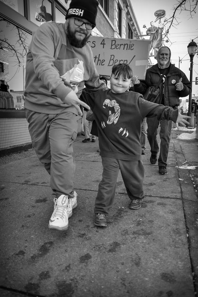 STL4Bernie's tweet photo. #BernDownTheLoop #MarchForBernie #STL4Bernie https://t.co/QO0kmfQCck