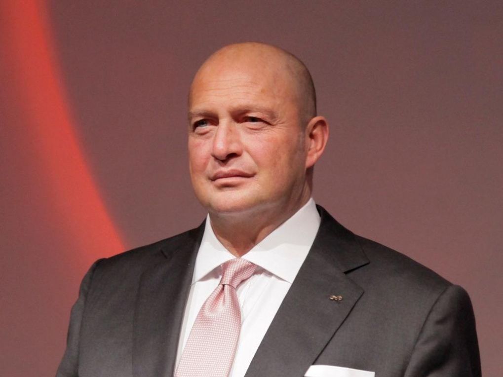 superhaber's tweet photo. Mustafa Koç'un cenaze töreni nedeniyle bu yollar bugün trafiğe kapatılacak https://t.co/DhY2vxjmQR https://t.co/qrJIU1P802