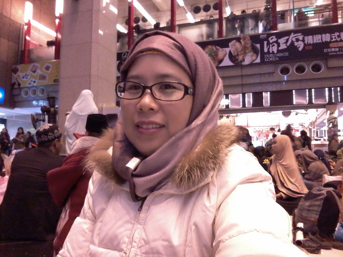 NencyRezallian1's tweet photo. Dingin banget udaranya REZA GONCANG DA3 https://t.co/FFwFJJtDu3