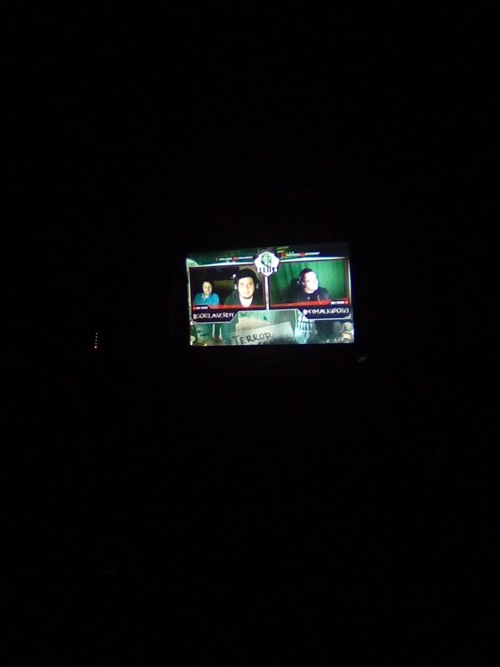 Dereck_51's tweet photo. Así es como se debe de ver el #TerrorAFull13 ! Con la luz apagada ! @GorilaNerdy @alkapone https://t.co/d4uOIR7U2Q