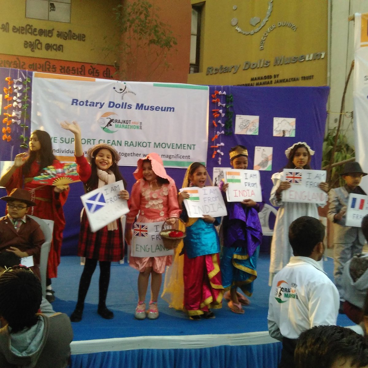 rishiol's tweet image. so cute 😍😘 #RunforRajkot @RajkotMarathon @smartcityrajkot @vnehra