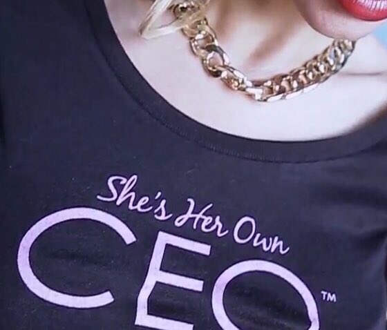 ShesHerOwnCEO's tweet photo. .Lead, Provide, & Create...and be the captain of your destiny! ⭐️💜 #ThinkBIGSundayWithMarsha @marshawright #SHOCEO https://t.co/ePQrw6GibW