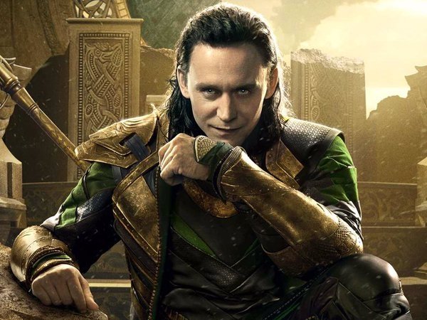 chrissycrash89's tweet photo. Gah! Can't. Make. It. Till. Next. #Loki. Sighting. In 2017! #ThorRagnarokhttps://t.co/h0kYB6h64E#whatagirlwants 💋 https://t.co/Zu00Re7esi