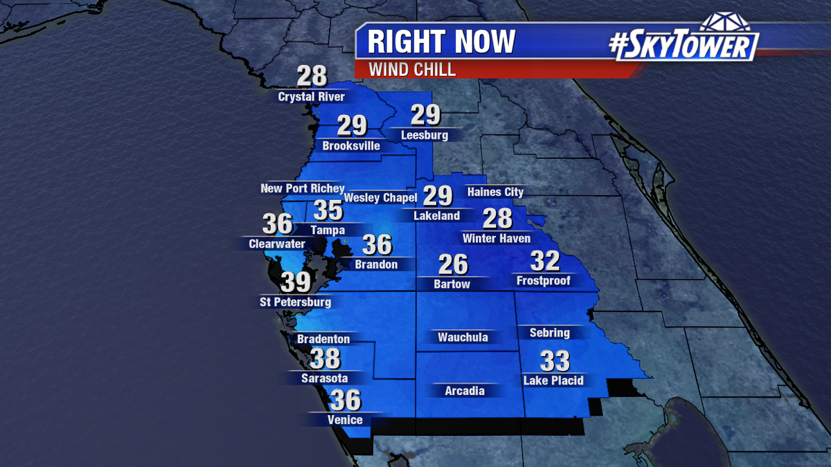 It's official! First time since February 20, 2015 the thermometer has dropped below 40 at <a href="/FlyTPA/">Tampa International Airport ✈️</a>. 7 AM temps: