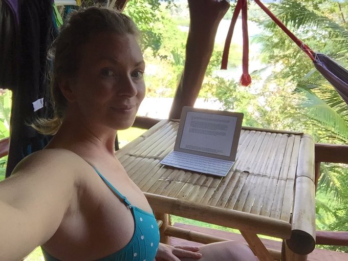 This is my office for the month. Not bad, eh? #Thailand https://t.co/5uO4ZPo3dI<a href="/tag/thailand"class="tags"><span>#thailand</span></a>