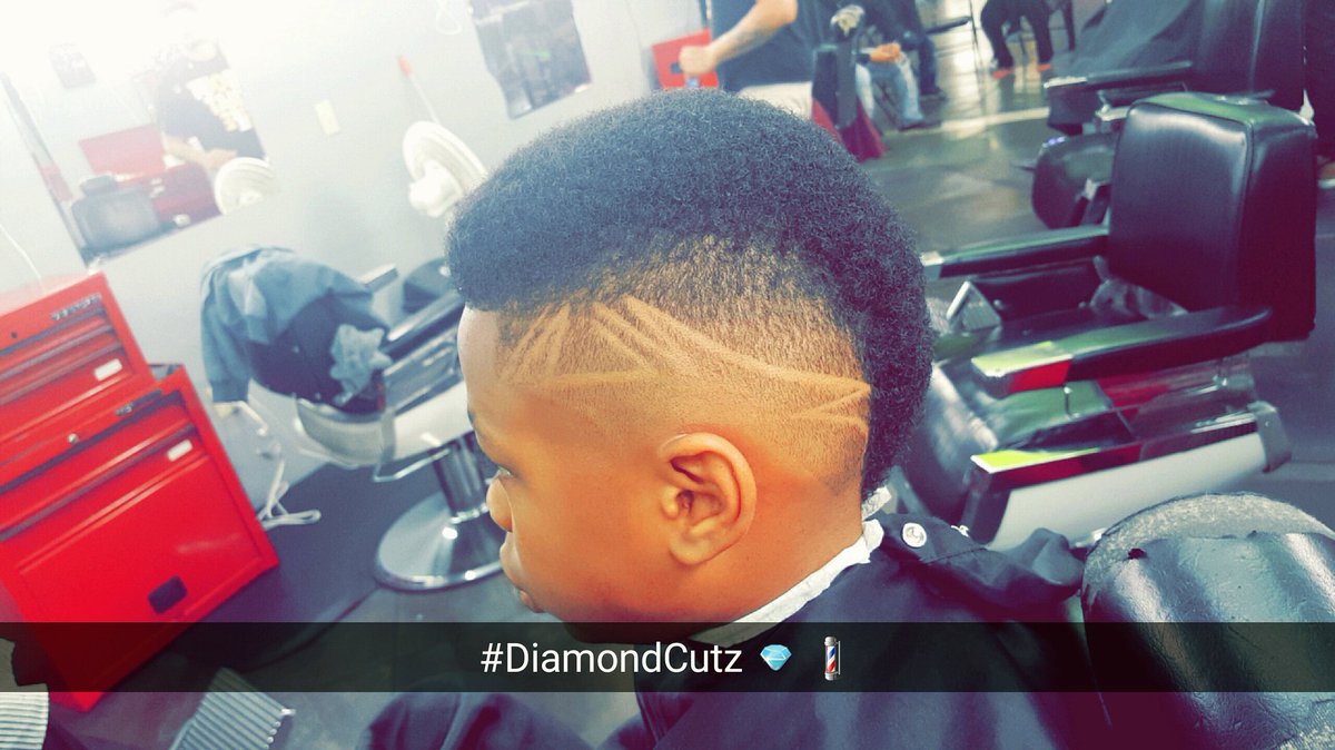 _DiamondCutz's tweet photo. #DiamondCutz 💈 💎 https://t.co/L1CX3MShhN